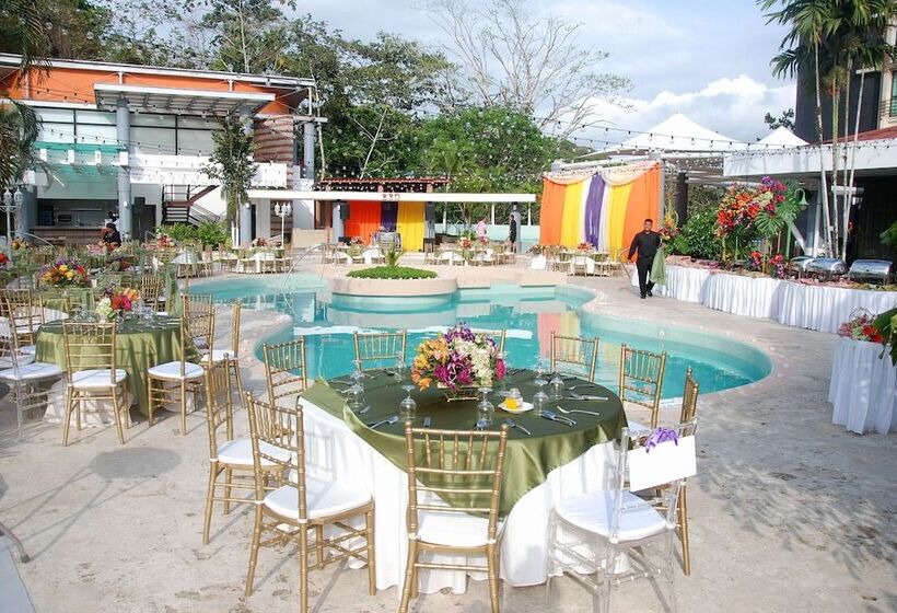 Fotos del hotel Summit Rainforest & Golf Resort:  22