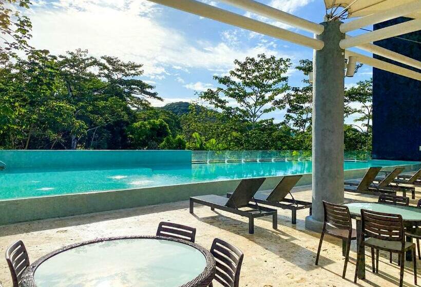 Fotos del hotel Summit Rainforest & Golf Resort:  37