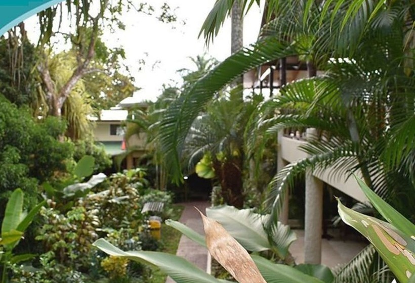 هتل The Falls Resort At Manuel Antonio  Bed And Breakfast