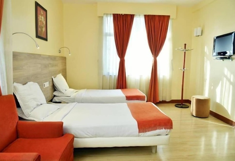 Fotos del hotel The Senator:  3