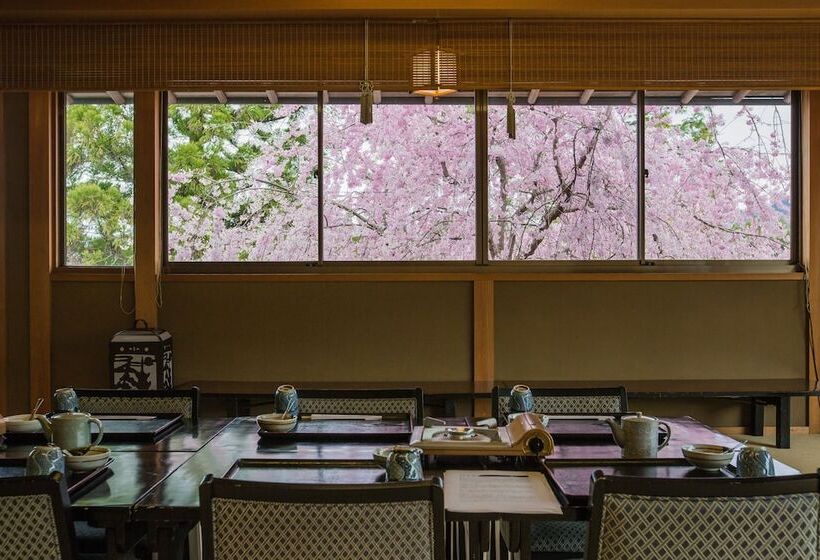Kyoto Nanzenji Ryokan Yachiyo Established In 1915