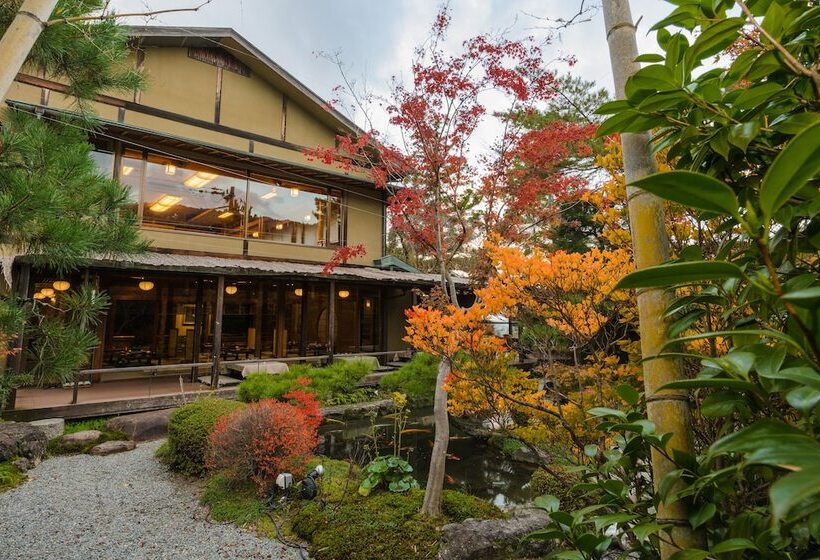 Kyoto Nanzenji Ryokan Yachiyo Established In 1915