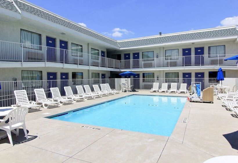 Motel 6 Austin, Tx
