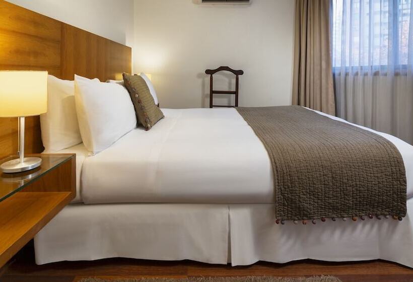 Stay Essential Apartments By Time Hotel & Apartments