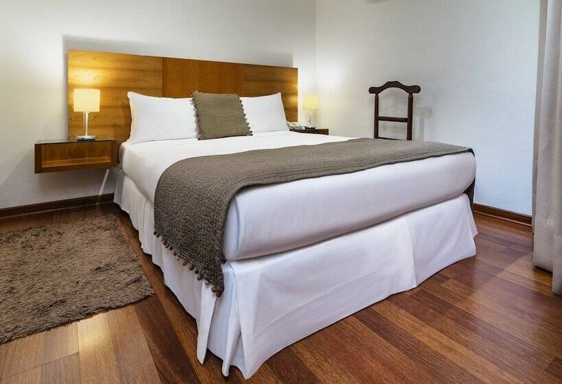 Stay Essential Apartments By Time Hotel & Apartments