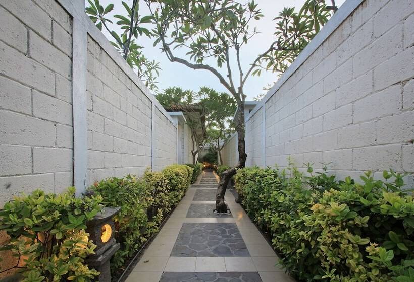 Fotos del hotel Kuta Lagoon Resort And Pool Villas:  7