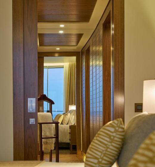 هتل Les Suites At The Cliff Bay   Portobay