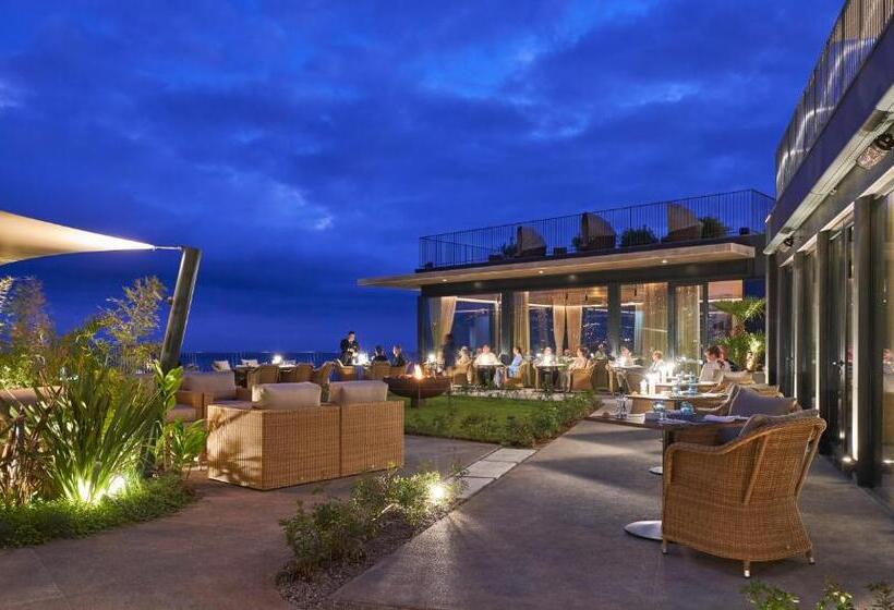 هتل Les Suites At The Cliff Bay   Portobay