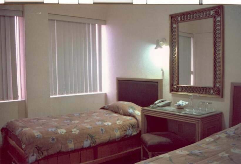 Fotos del hotel Hotel 5a Avenida:  12
