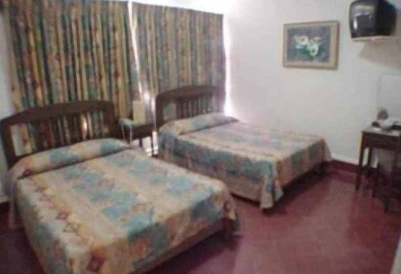 Fotos del hotel Hotel 5a Avenida:  14