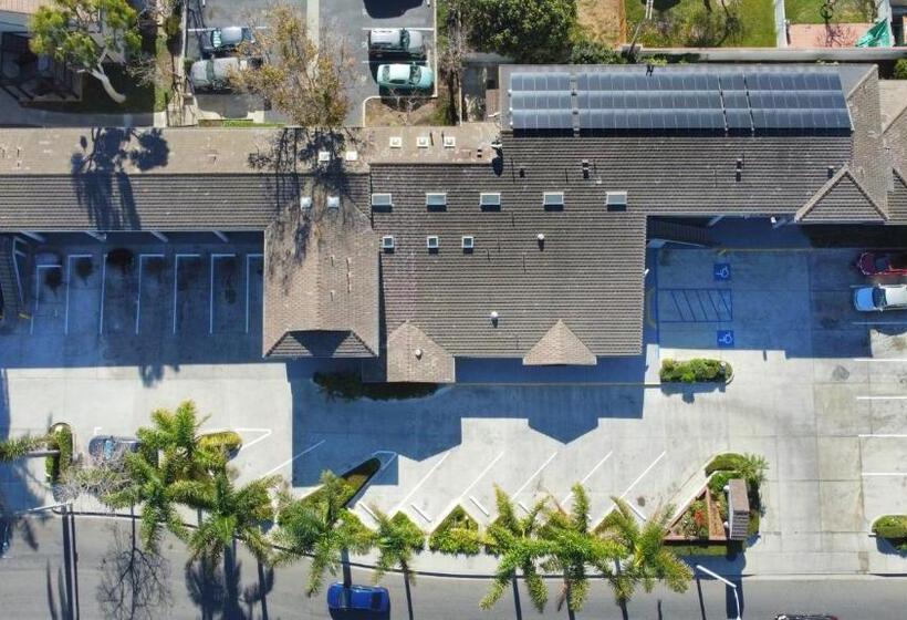هتل Americas Best Value Inn Oxnard Port Hueneme