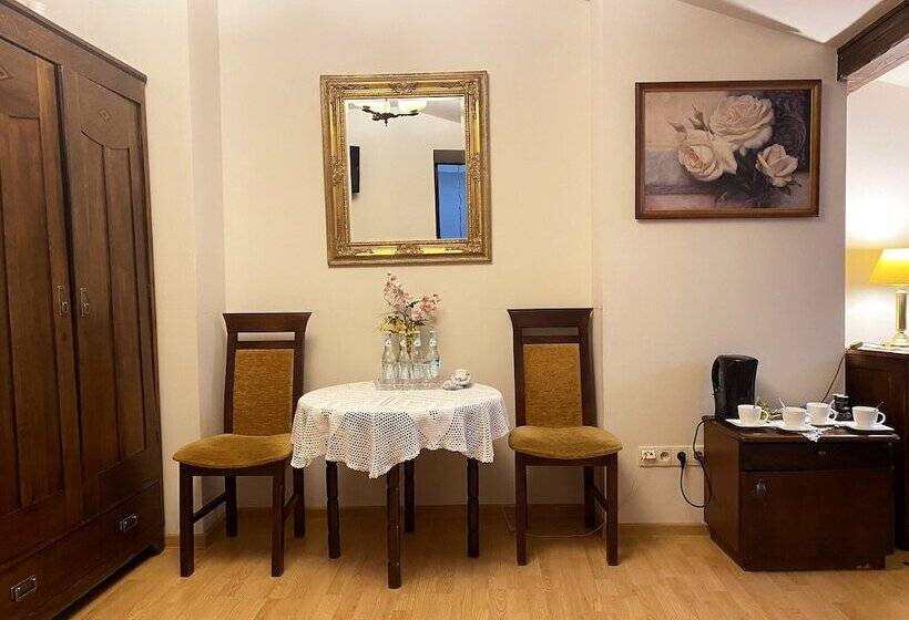 Aparthotel Camea