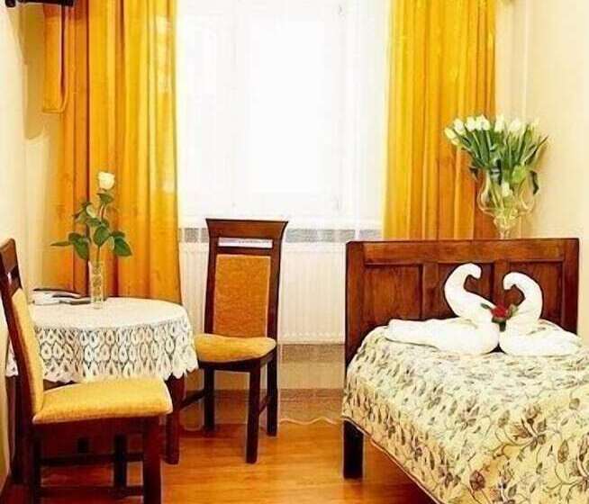 Aparthotel Camea