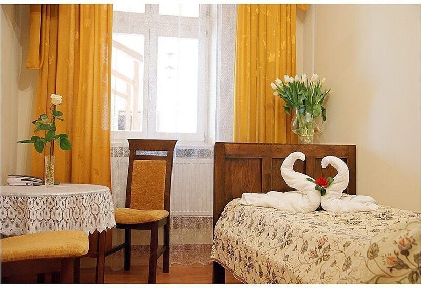 Aparthotel Camea