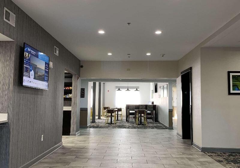 Best Western Plus Olive Branch Hotel & Suites