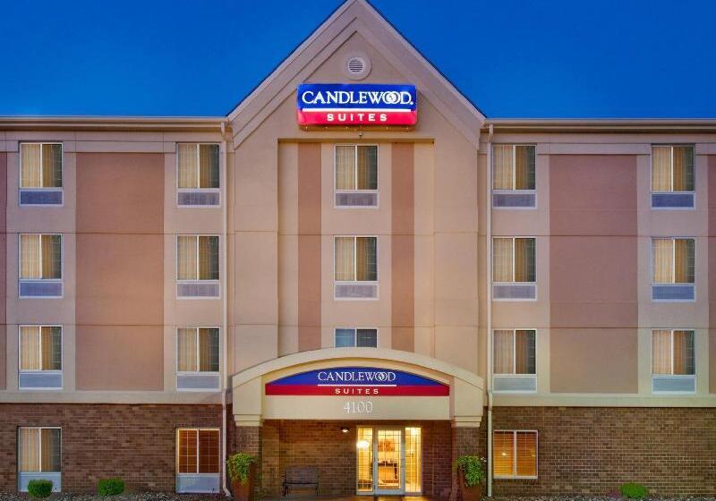 هتل Candlewood Suites Lincoln, An Ihg