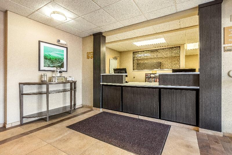 هتل Candlewood Suites Lincoln