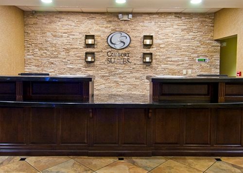 ホテル Comfort Suites Tupelo
