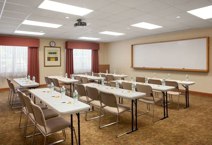 فندق Country Inn & Suites By Radisson, Ithaca, Ny
