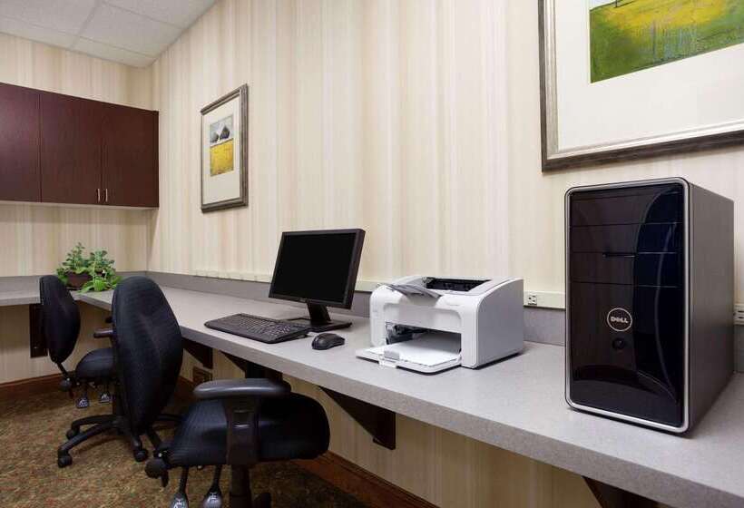 فندق Country Inn & Suites By Radisson, Ithaca, Ny