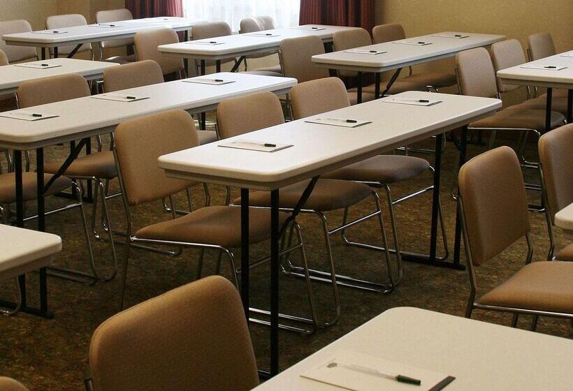 فندق Country Inn & Suites By Radisson, Ithaca, Ny