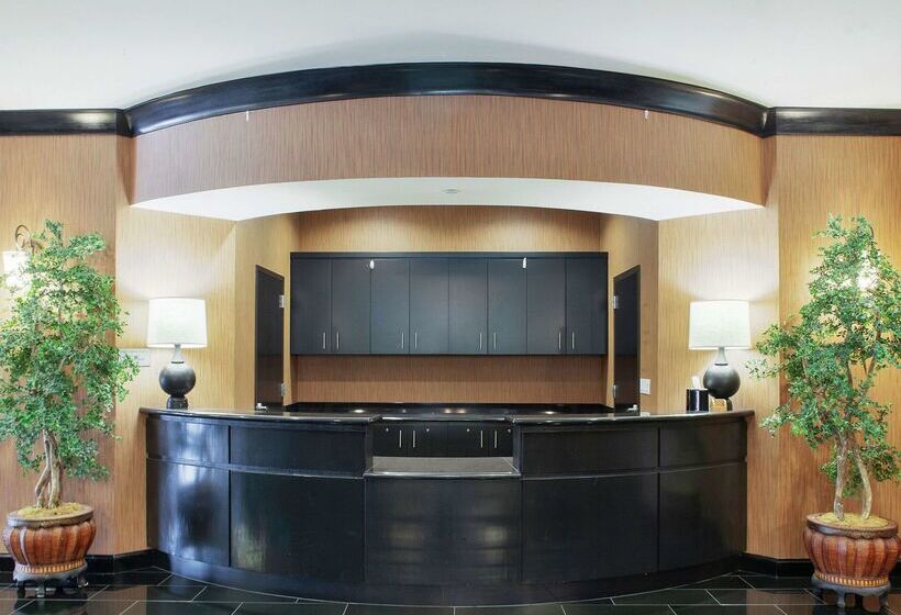 호텔 Doubletree Suites By Hilton Bentonville