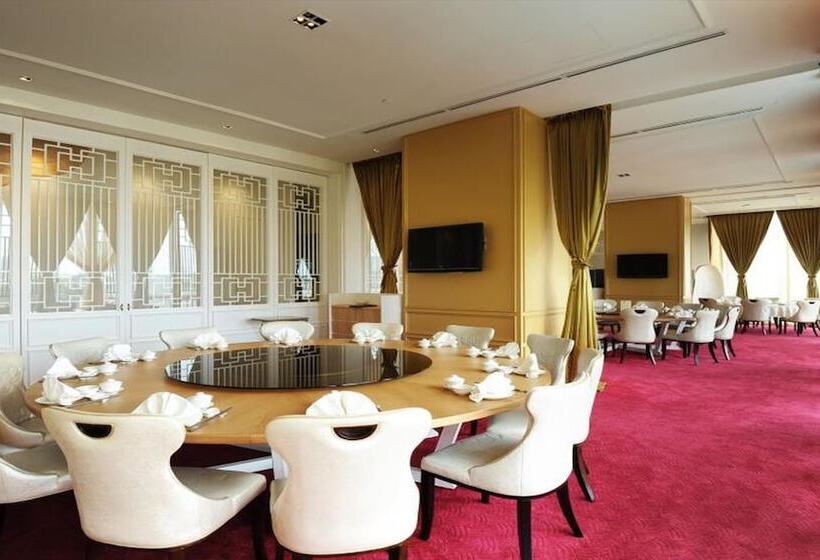 Empire Hotel Subang