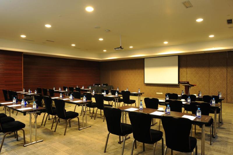 Empire Hotel Subang