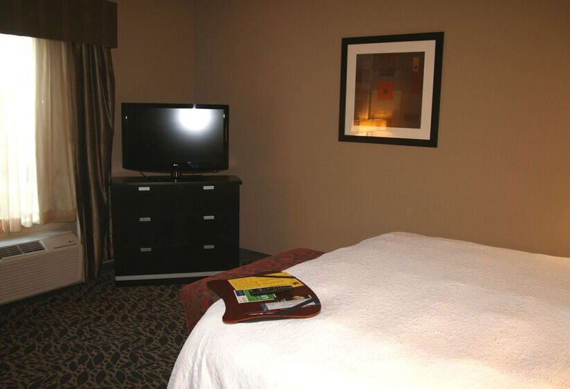 Отель Hampton Inn & Suites Bay City, Tx