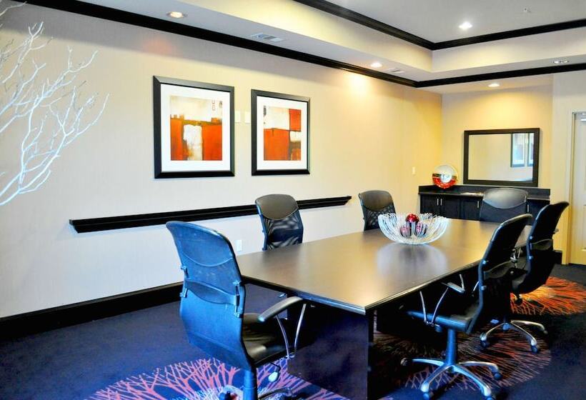 Отель Hampton Inn & Suites Bay City, Tx