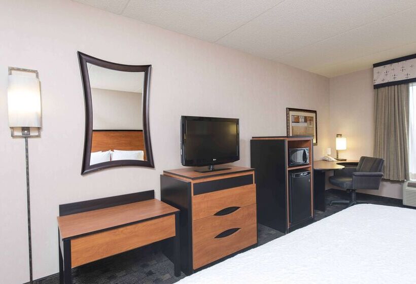 هتل Hampton Inn And Suites Indianapolis Fishers