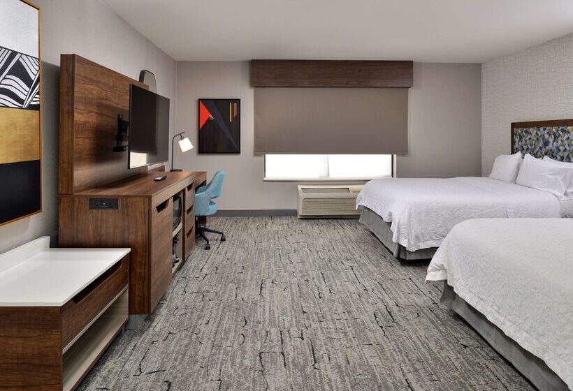 هتل Hampton Inn And Suites Las Vegas Airport