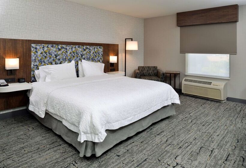 هتل Hampton Inn And Suites Las Vegas Airport