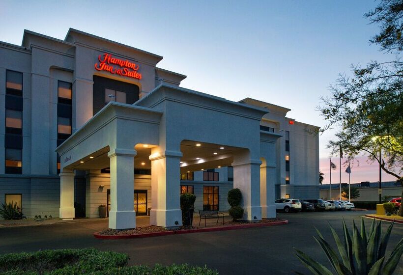 هتل Hampton Inn And Suites Las Vegas Airport