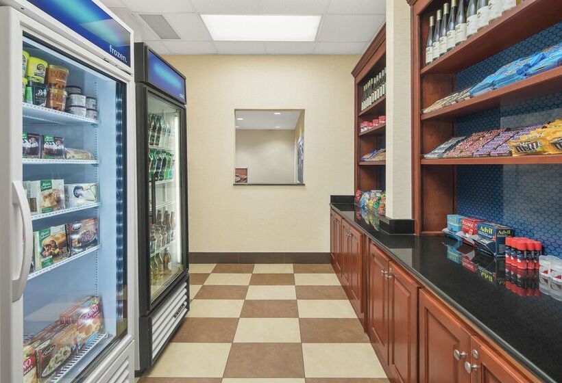 هتل Hampton Inn & Suites Macon I 75 North
