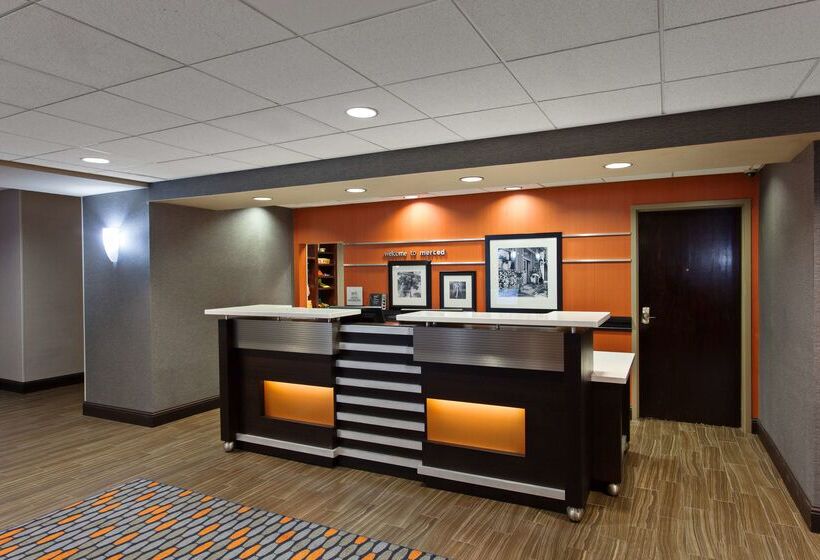 هتل Hampton Inn & Suites Merced