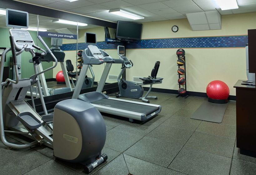 هتل Hampton Inn & Suites North Conway