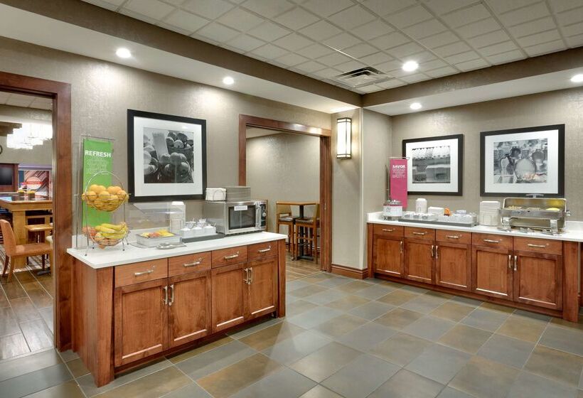 Отель Hampton Inn And Suites Pocatello