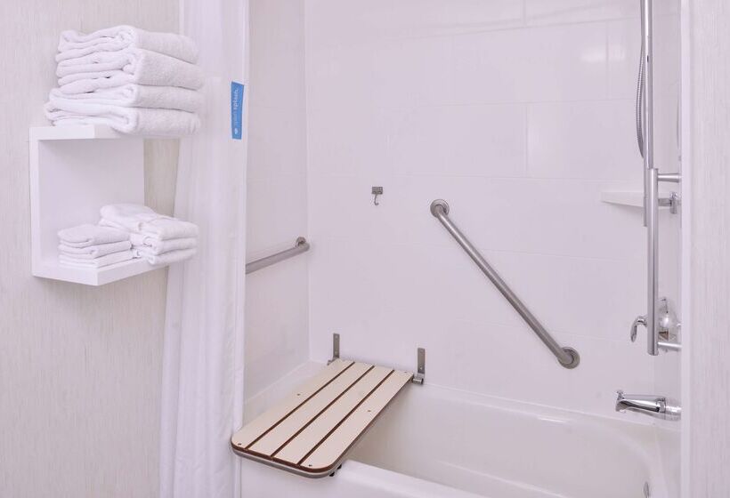 هتل Hampton Inn & Suites Woodland Sacramento Area