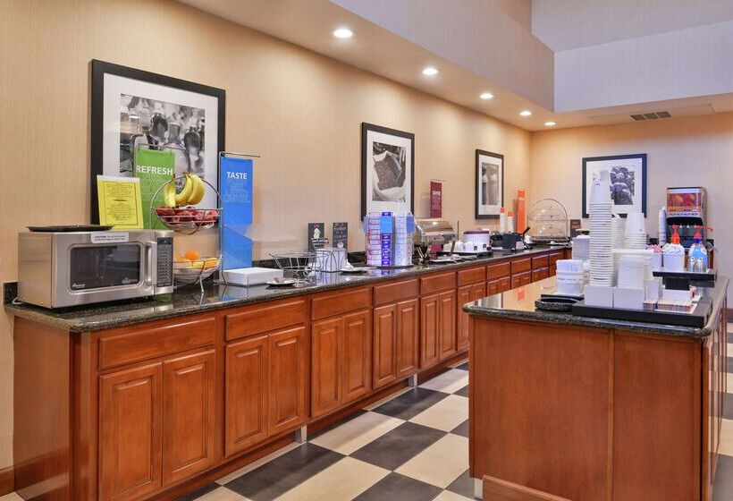 هتل Hampton Inn & Suites Woodland Sacramento Area