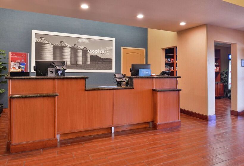 هتل Hampton Inn & Suites Woodland Sacramento Area