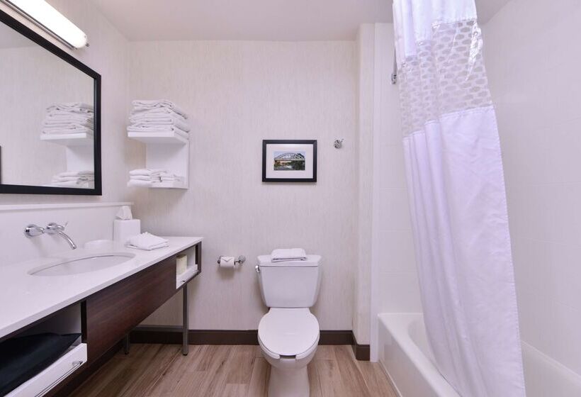 هتل Hampton Inn & Suites Woodland Sacramento Area