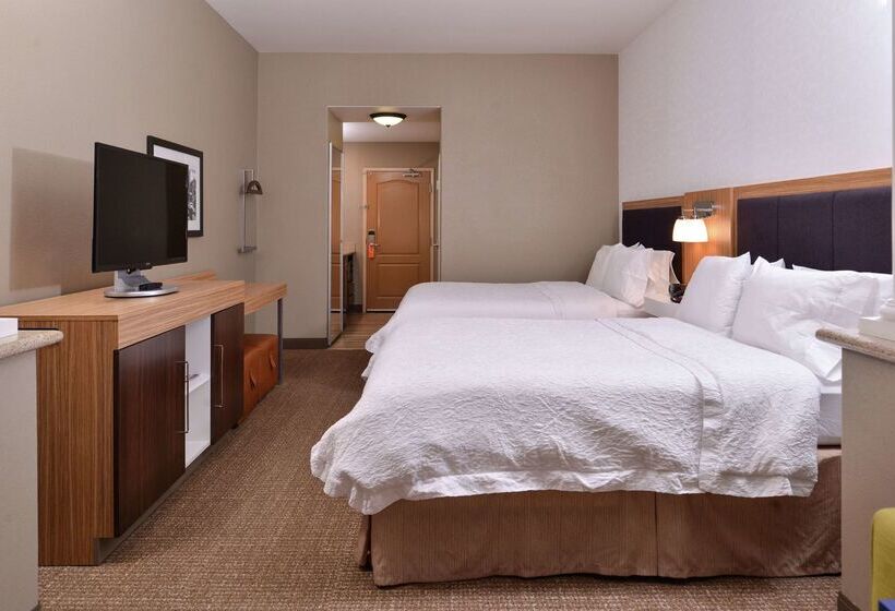 هتل Hampton Inn & Suites Woodland Sacramento Area