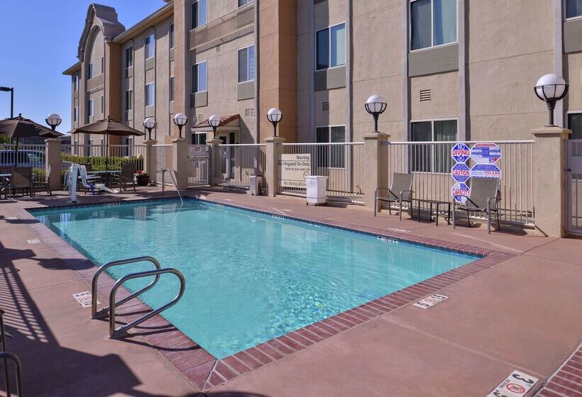 هتل Hampton Inn & Suites Woodland Sacramento Area