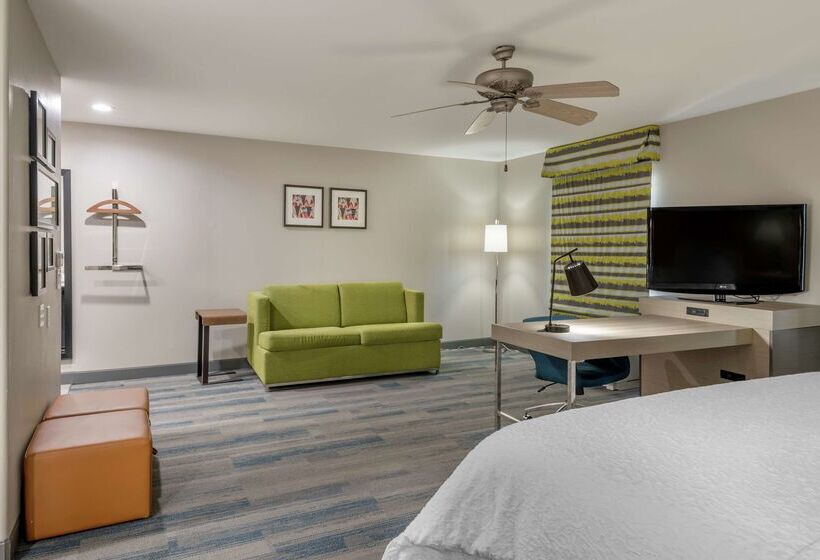 هتل Hampton Inn Brownwood