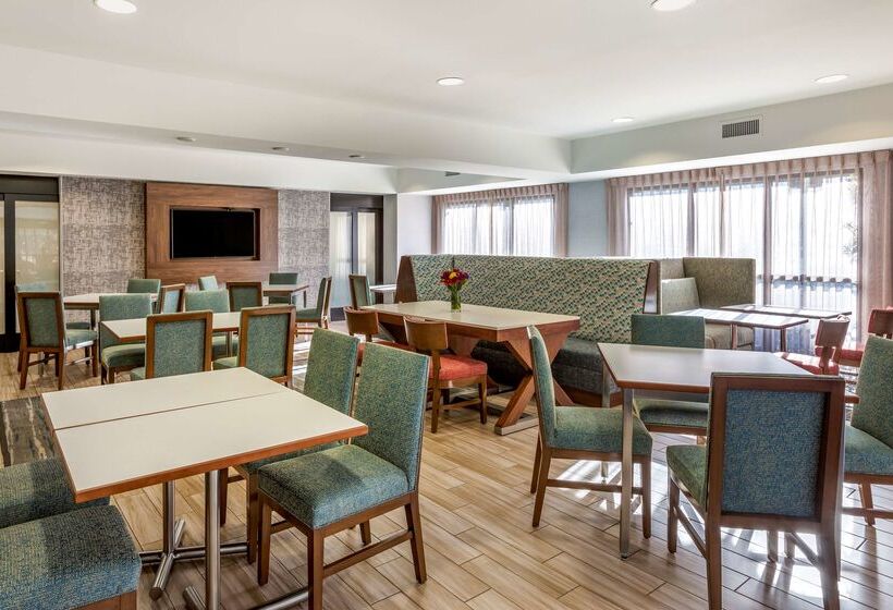 هتل Hampton Inn Carlsbad North San Diego County
