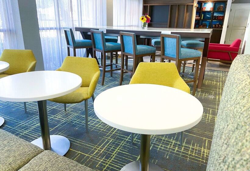 هتل Hampton Inn Carlsbad North San Diego County
