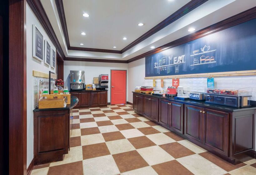 Отель Hampton Inn Londonnorth