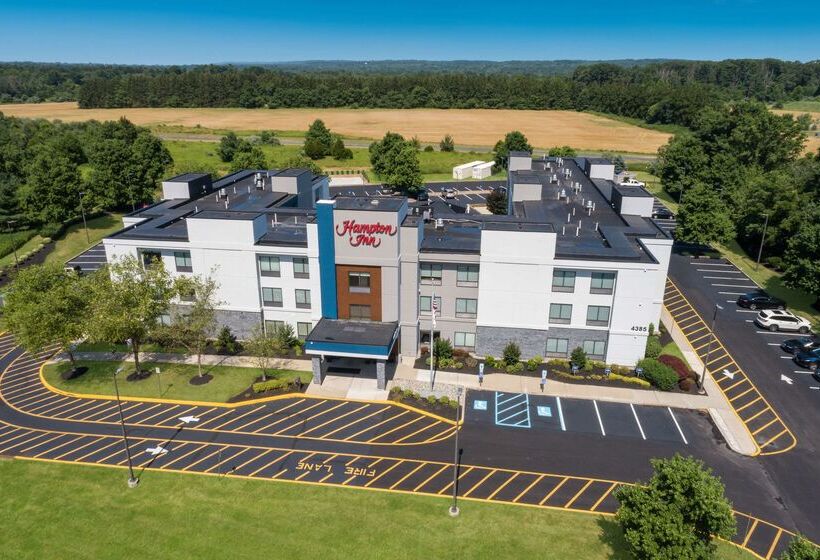 هتل Hampton Inn Princeton
