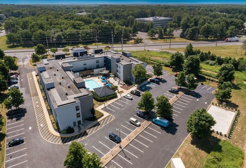 هتل Hampton Inn Princeton